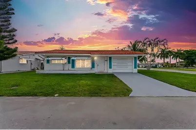 4922 NW 52nd St, Tamarac, FL 33319 - Photo 2