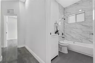 5250 SW 18th St, West Park, FL 33023 - Photo 26