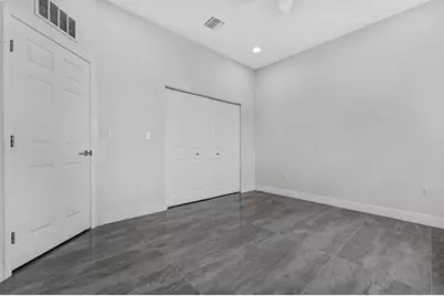 5250  SW 18th St, West Park, FL 33023 - Photo 22