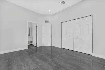 5250  SW 18th St, West Park, FL 33023 - Photo 20