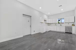 5250 SW 18th St, West Park, FL 33023 - Photo 14