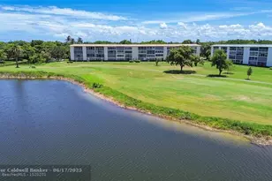 2801 Victoria Way, Coconut Creek, FL 33066 - Photo 38