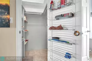 925 SW 11th Ave, Hallandale Beach, FL 33009 - Photo 20