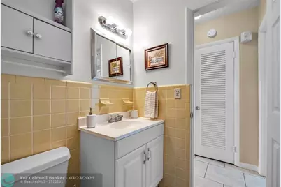 925 SW 11th Ave, Unit #J-17, Hallandale Beach, FL 33009 - Photo 22