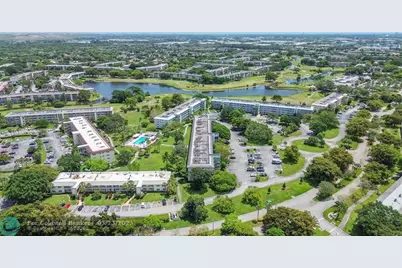 2804  Victoria Way, Unit #C3, Coconut Creek, FL 33066 - Photo 36