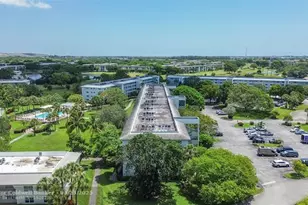 2804 Victoria Way, Coconut Creek, FL 33066 - Photo 30