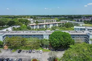 2804 Victoria Way, Coconut Creek, FL 33066 - Photo 28