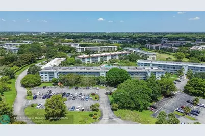 2804  Victoria Way, Unit #C3, Coconut Creek, FL 33066 - Photo 38