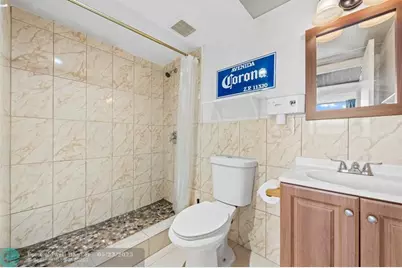 7100 NW 17th St, Unit #218, Plantation, FL 33313 - Photo 10