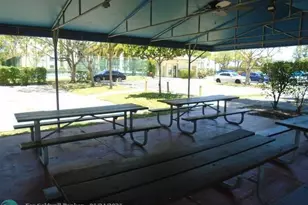6195 Rock Island Rd, Tamarac, FL 33319 - Photo 22