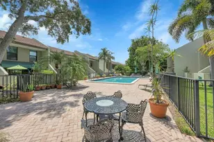 6017 Bayview Dr, Fort Lauderdale, FL 33308 - Photo 26