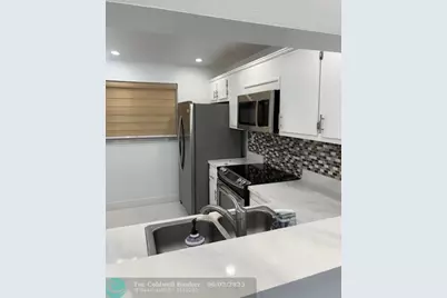 1811  Sabal Palm, Unit #405, Davie, FL 33324 - Photo 12