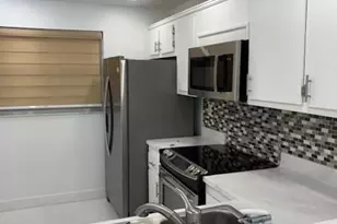 1811 Sabal Palm Unit, Davie, FL 33324 - Photo 12