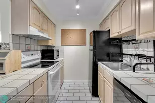 27 Crossings Cir, Boynton Beach, FL 33435 - Photo 16