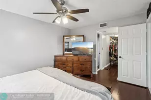 301 Olivewood Pl, Boca Raton, FL 33431 - Photo 12