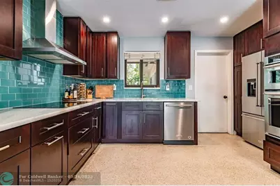 2113 NE 62nd St, Fort Lauderdale, FL 33308 - Photo 16
