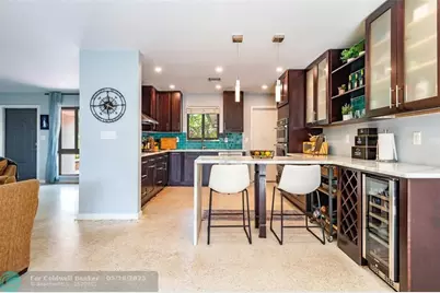 2113 NE 62nd St, Fort Lauderdale, FL 33308 - Photo 12