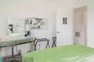 20515 Highland Lakes Blvd, Miami, FL 33179 - Photo 18