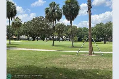 867  Cortez Ave, The Villages, FL 32159 - Photo 6