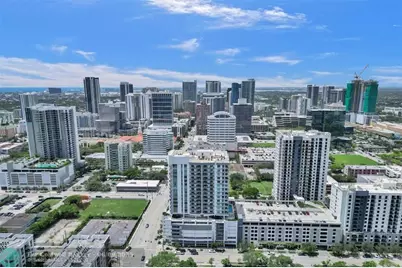 315 NE 3rd Ave, Unit #1209, Fort Lauderdale, FL 33301 - Photo 6