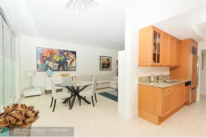 411 N New River Dr E, Unit #201, Fort Lauderdale, FL 33301 - Photo 4