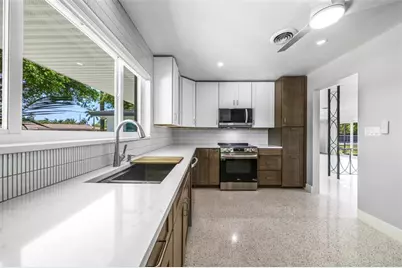 3140  Calle Largo Dr, Hollywood, FL 33021 - Photo 8