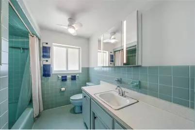 3140  Calle Largo Dr, Hollywood, FL 33021 - Photo 18