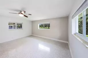3140 Calle Largo Dr, Hollywood, FL 33021 - Photo 12