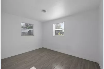 4106 NW 12th Ter, Fort Lauderdale, FL 33309 - Photo 32