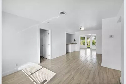 4106 NW 12th Ter, Fort Lauderdale, FL 33309 - Photo 4