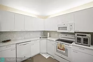 4161 Coral Tree Cir, Coconut Creek, FL 33073 - Photo 2