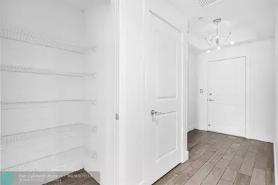 315 NE 3rd Ave, Unit #805, Fort Lauderdale, FL 33301 - Photo 38