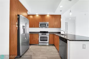 315 NE 3rd Ave, Fort Lauderdale, FL 33301 - Photo 6