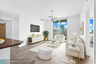 315 NE 3rd Ave, Unit #805, Fort Lauderdale, FL 33301 - Photo 8