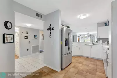 10217 NW 24th Pl, Unit #101, Sunrise, FL 33322 - Photo 4