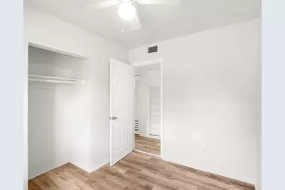 140 SE Serenata Court, Port Saint Lucie, FL 34983 - Photo 18