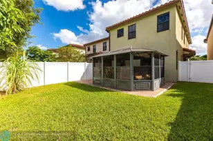 4851 NW 57th Ct, Tamarac, FL 33319 - Photo 6