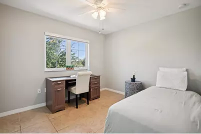 2325 SE 5th St, Pompano Beach, FL 33062 - Photo 18