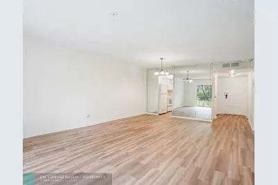 6201 N Falls Cir Dr, Unit #109, Lauderhill, FL 33319 - Photo 14