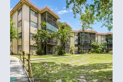 6201 N Falls Cir Dr, Unit #109, Lauderhill, FL 33319 - Photo 1