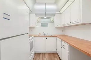 6201 N Falls Cir Dr, Lauderhill, FL 33319 - Photo 12