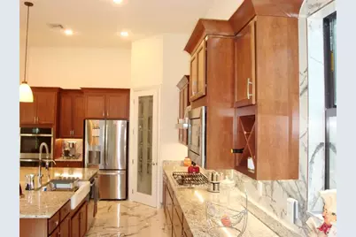 9265  Porto Way, Parkland, FL 33076 - Photo 4