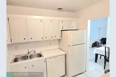 2230 NE 56th Place, Unit #208, Fort Lauderdale, FL 33308 - Photo 8