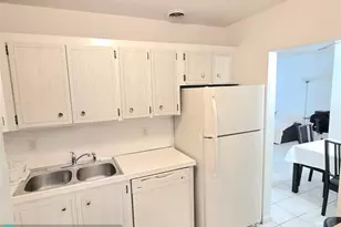 2230 NE 56th Pl, Fort Lauderdale, FL 33308 - Photo 8