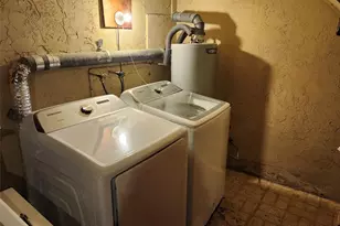 2944 E Missionwood Ln, Miramar, FL 33025 - Photo 32