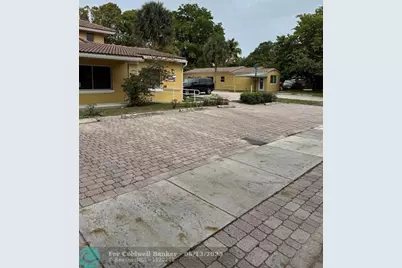 1848 SE 1st Ave, Fort Lauderdale, FL 33316 - Photo 2