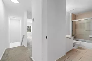 8244 Prestige Commons Dr, Tamarac, FL 33321 - Photo 18