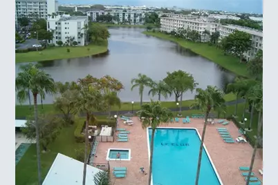 2112 S Cypress Bend Dr, Unit #401, Pompano Beach, FL 33069 - Photo 28