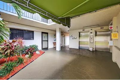 2112 S Cypress Bend Dr, Unit #401, Pompano Beach, FL 33069 - Photo 34