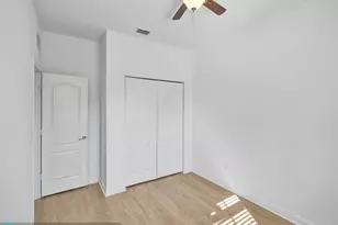 9637 Watercrest Isle, Parkland, FL 33076 - Photo 32